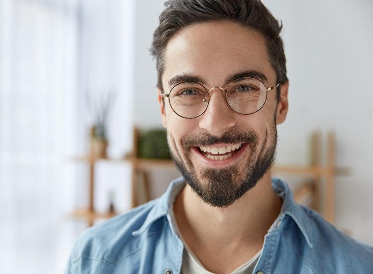 Portret van medewerker jeugdzorg (man)