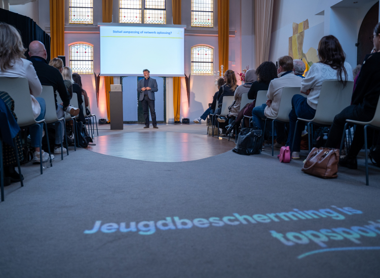 Foto van de zaal Dag van de Toekomstige Jeugdbeschermer